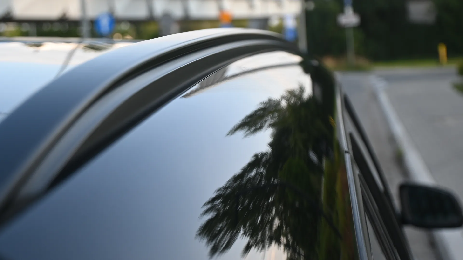 BMW 2 GRAN TOURER F46 2.0D 150KM 2016 czarny - zdjęcie 13 | AUTOTOJA.PL