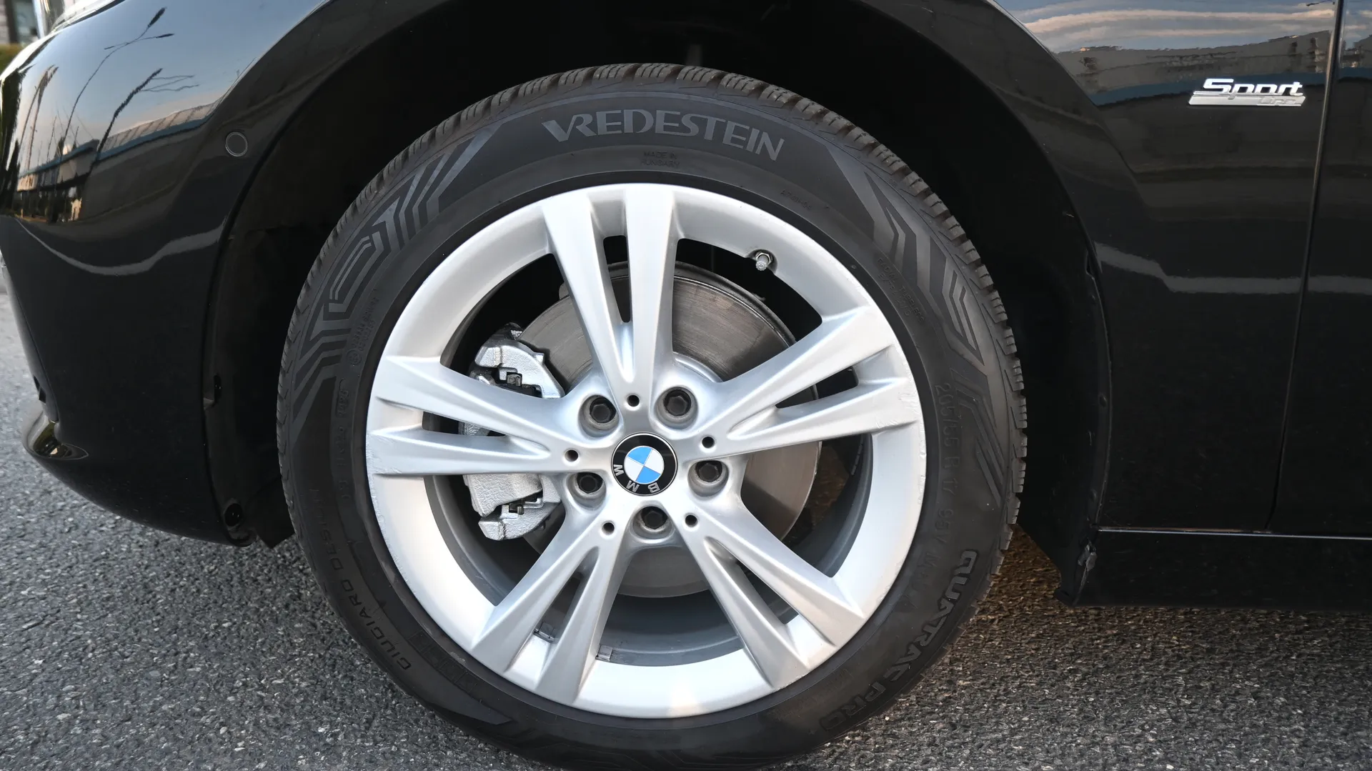 BMW 2 GRAN TOURER F46 2.0D 150KM 2016 czarny - zdjęcie 50 | AUTOTOJA.PL
