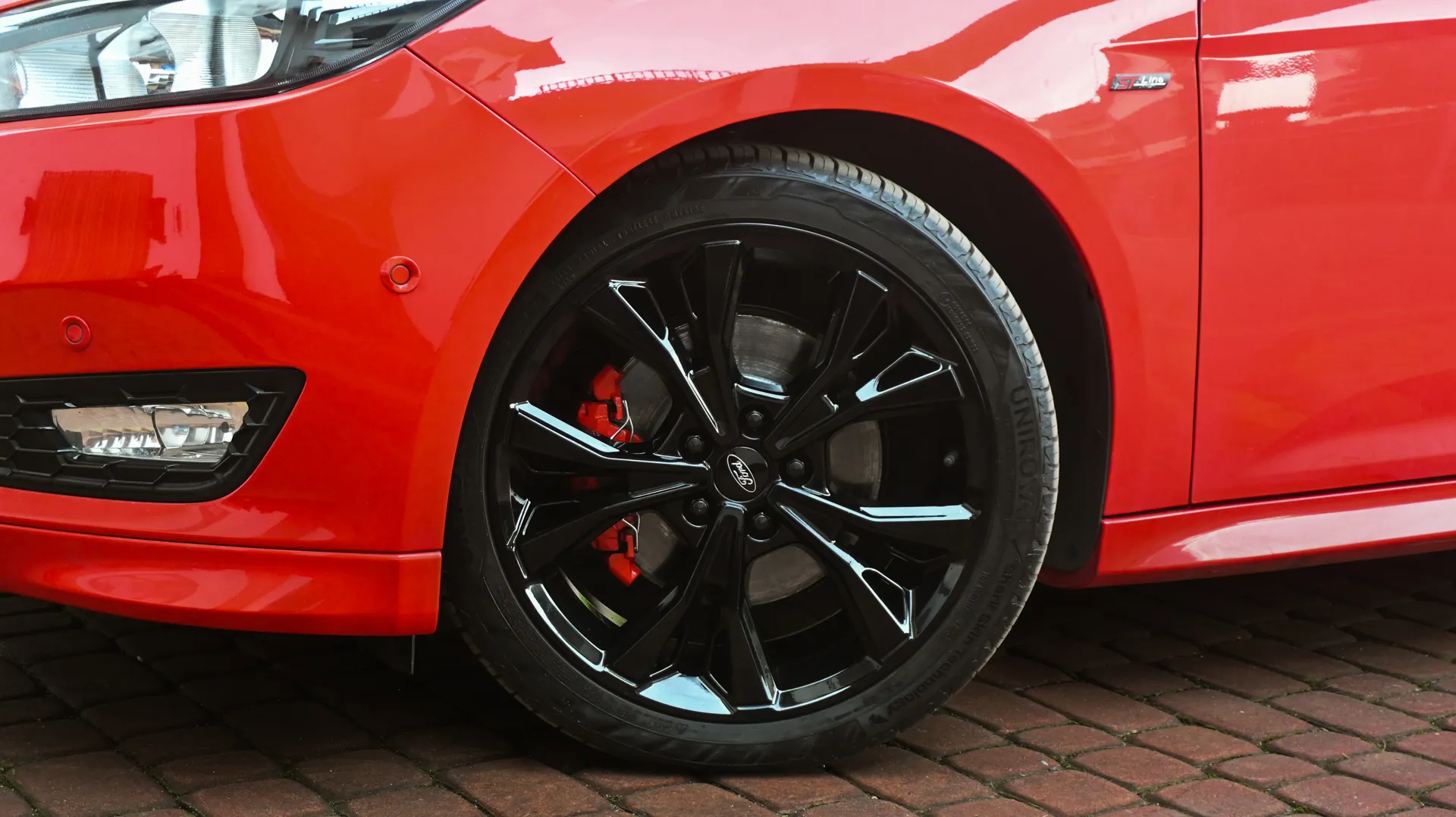 Ford Focus ST-Line - zdjęcie 5 | AUTOTOJA.PL