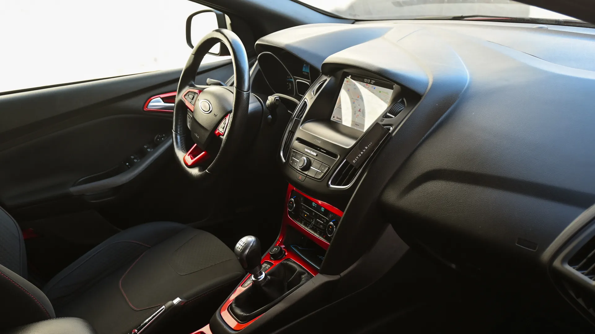 Ford Focus ST-Line - zdjęcie 32 | AUTOTOJA.PL