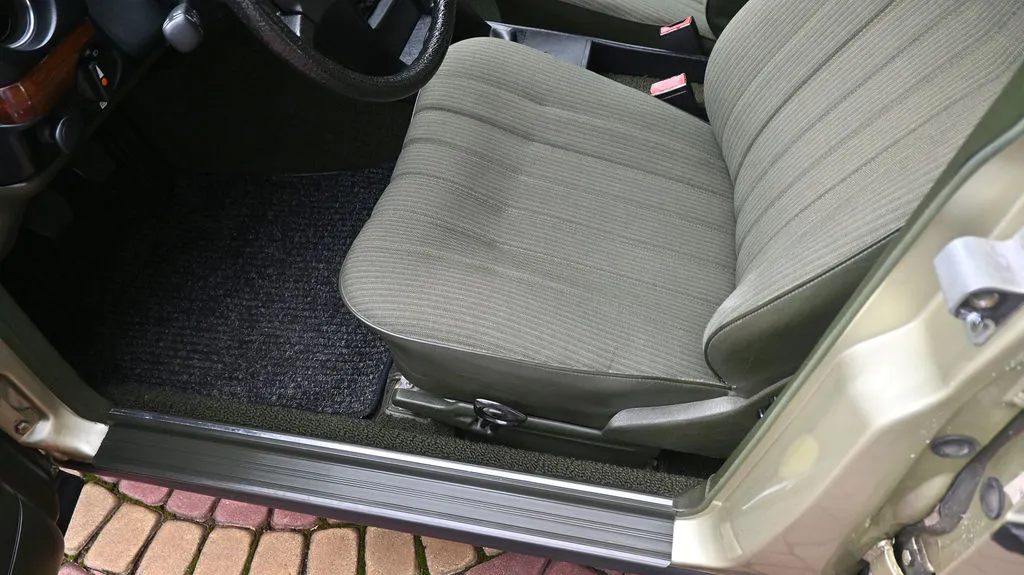 Mercedes-Benz W123 2.0 PB Pełna historia, Prawdziwy Klasyk 1983 na sprzedaż - galeria zdjęć, zdjęcie 36 | AUTOTOJA Kraków