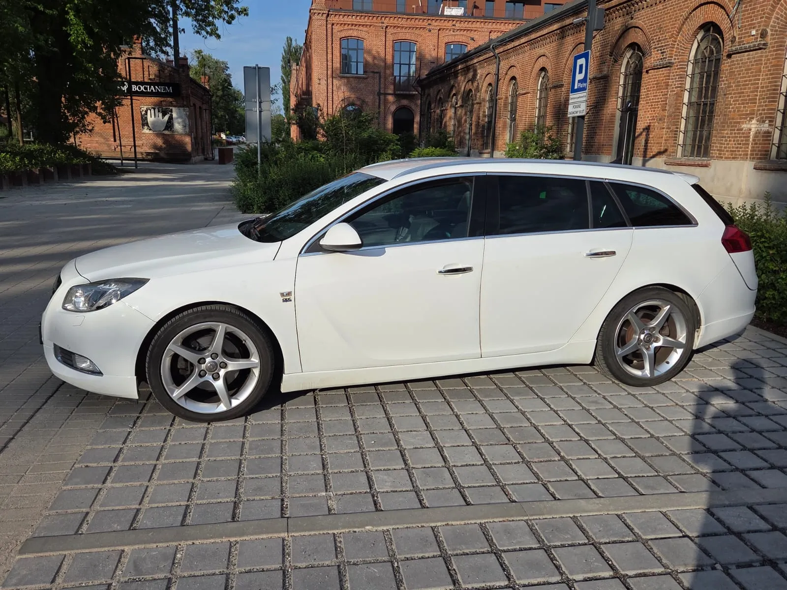 Opel Insignia 2.0 CDTI EcoFLEX Cosmo OPC Edition 2011 na sprzedaż - galeria zdjęć, zdjęcie 7 | AUTOTOJA Kraków