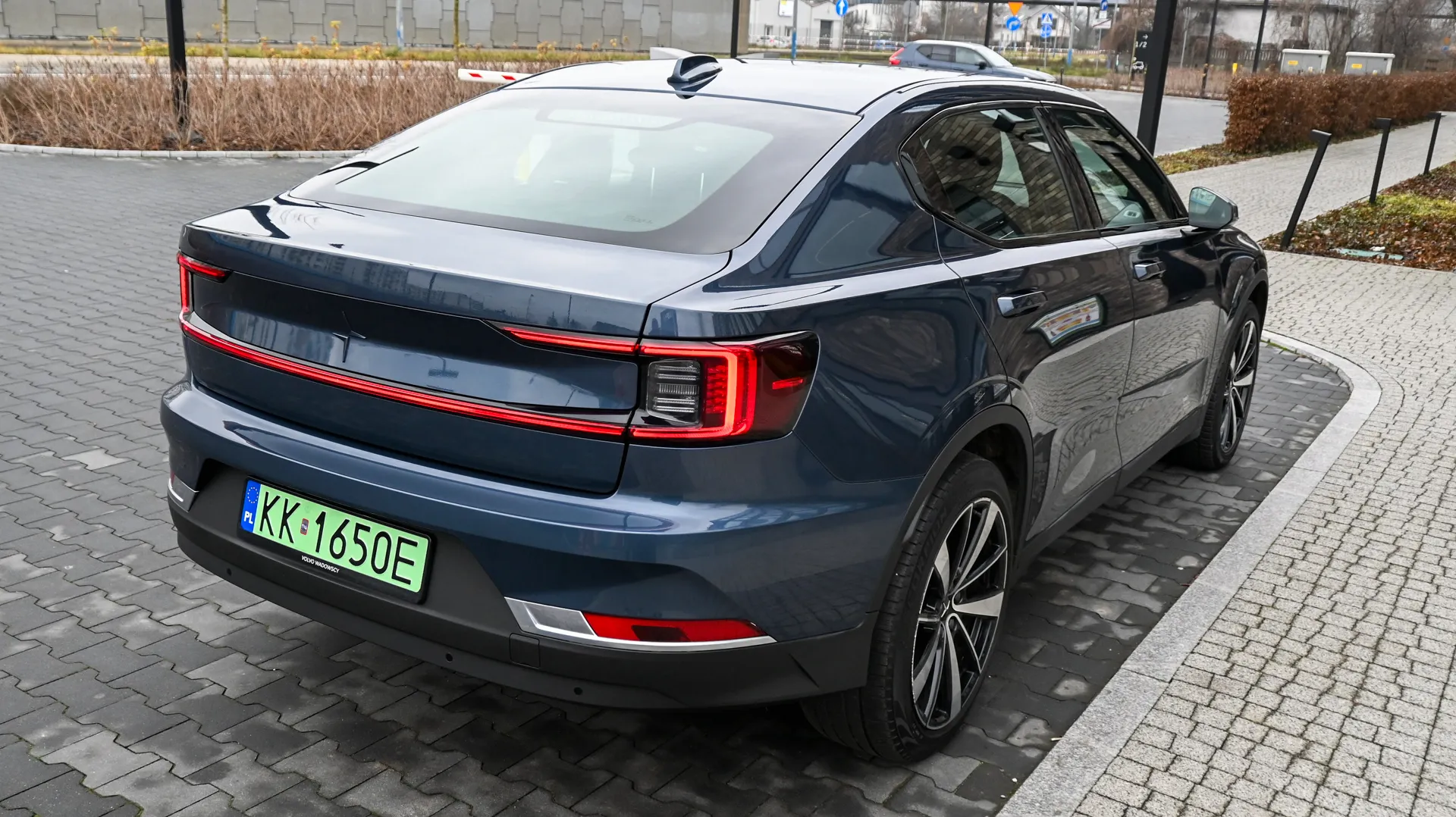 Polestar 2 SR 64kW - zdjęcie 6 | AUTOTOJA.PL