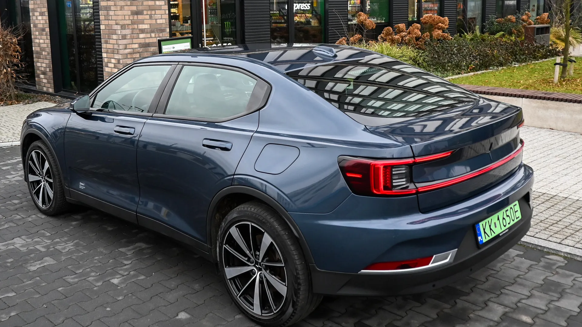 Polestar 2 SR 64kW - zdjęcie 11 | AUTOTOJA.PL