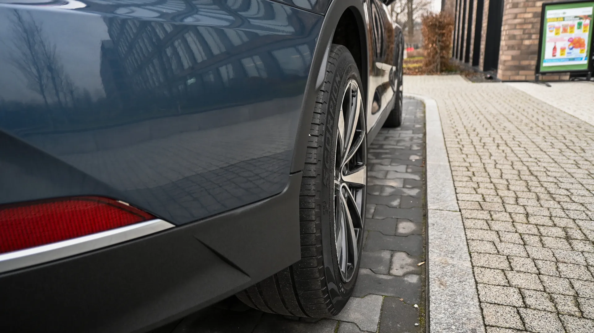 Polestar 2 SR 64kW - zdjęcie 15 | AUTOTOJA.PL
