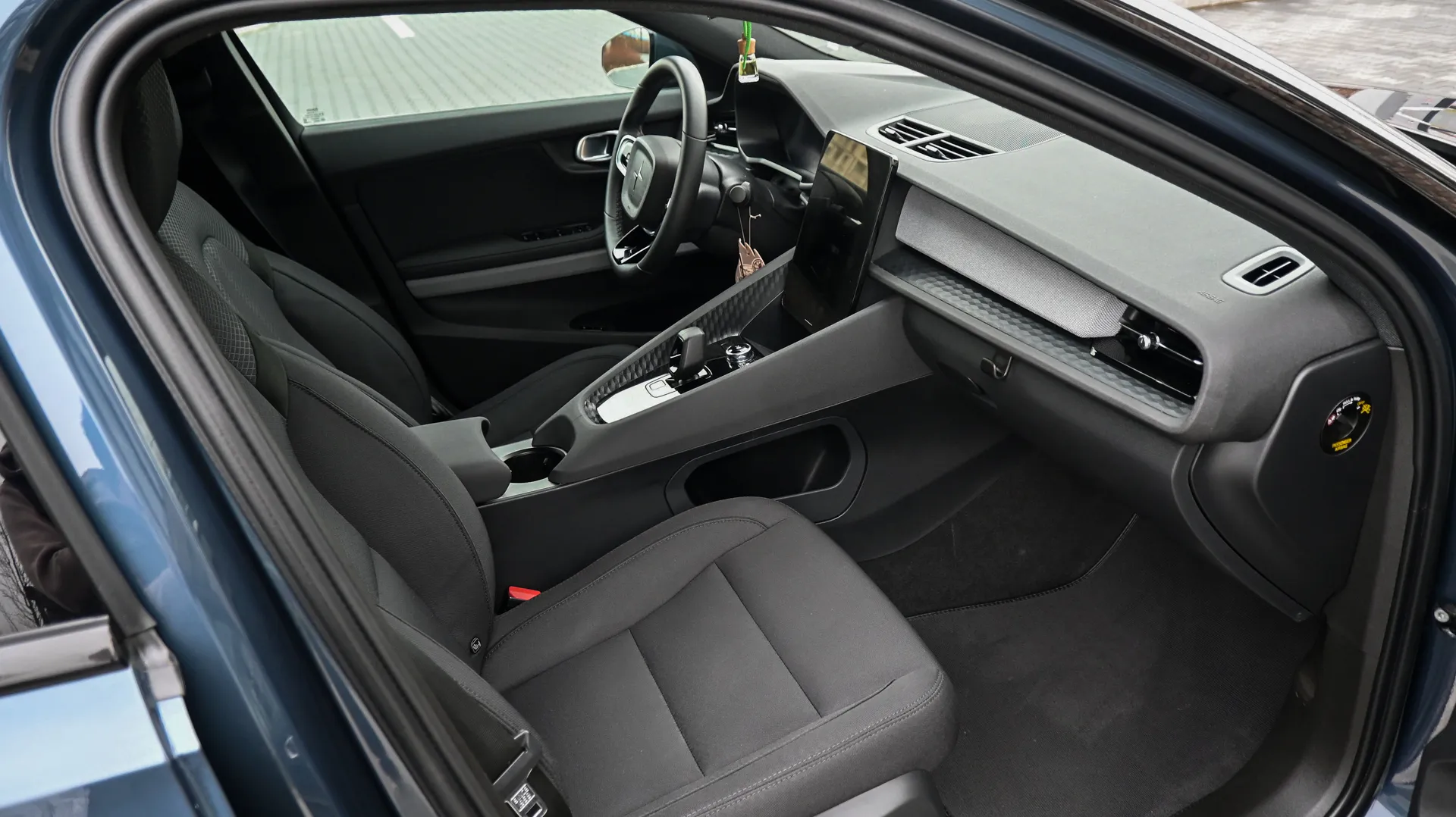 Polestar 2 SR 64kW - zdjęcie 19 | AUTOTOJA.PL