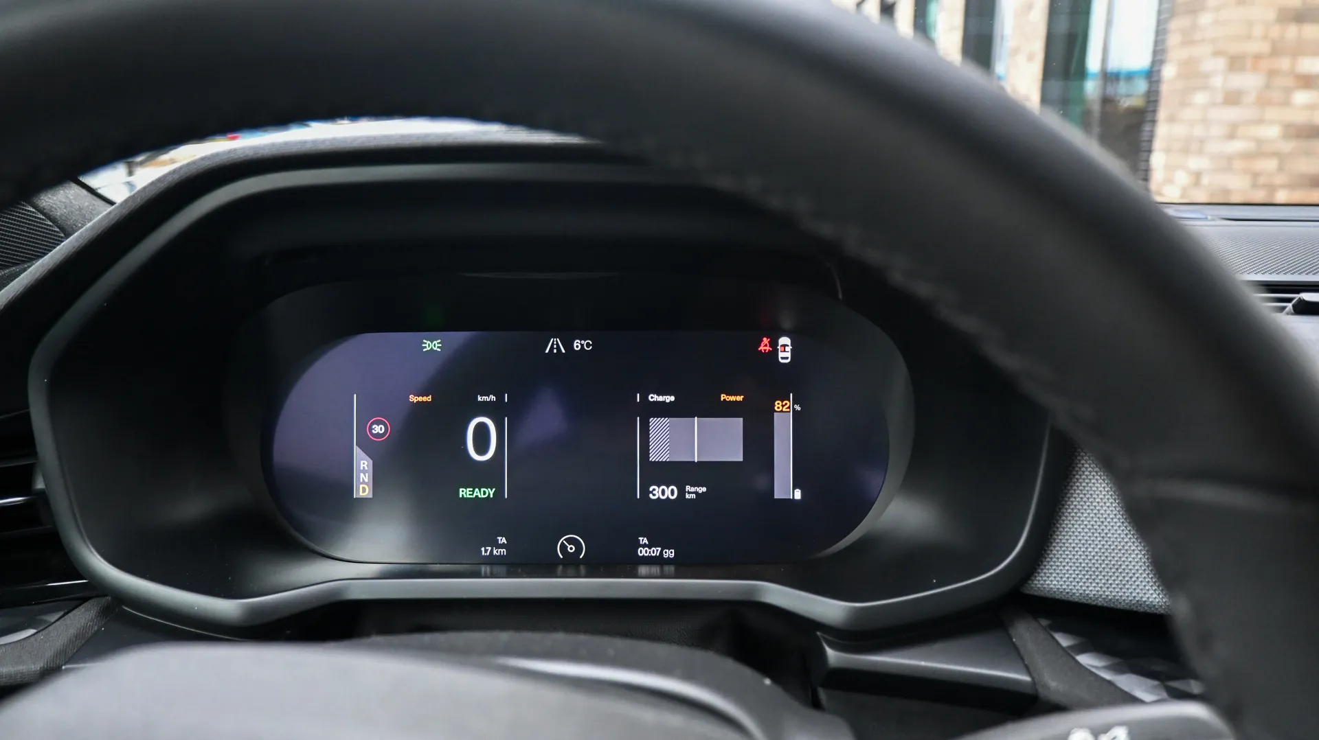 Polestar 2 SR 64kW - zdjęcie 24 | AUTOTOJA.PL