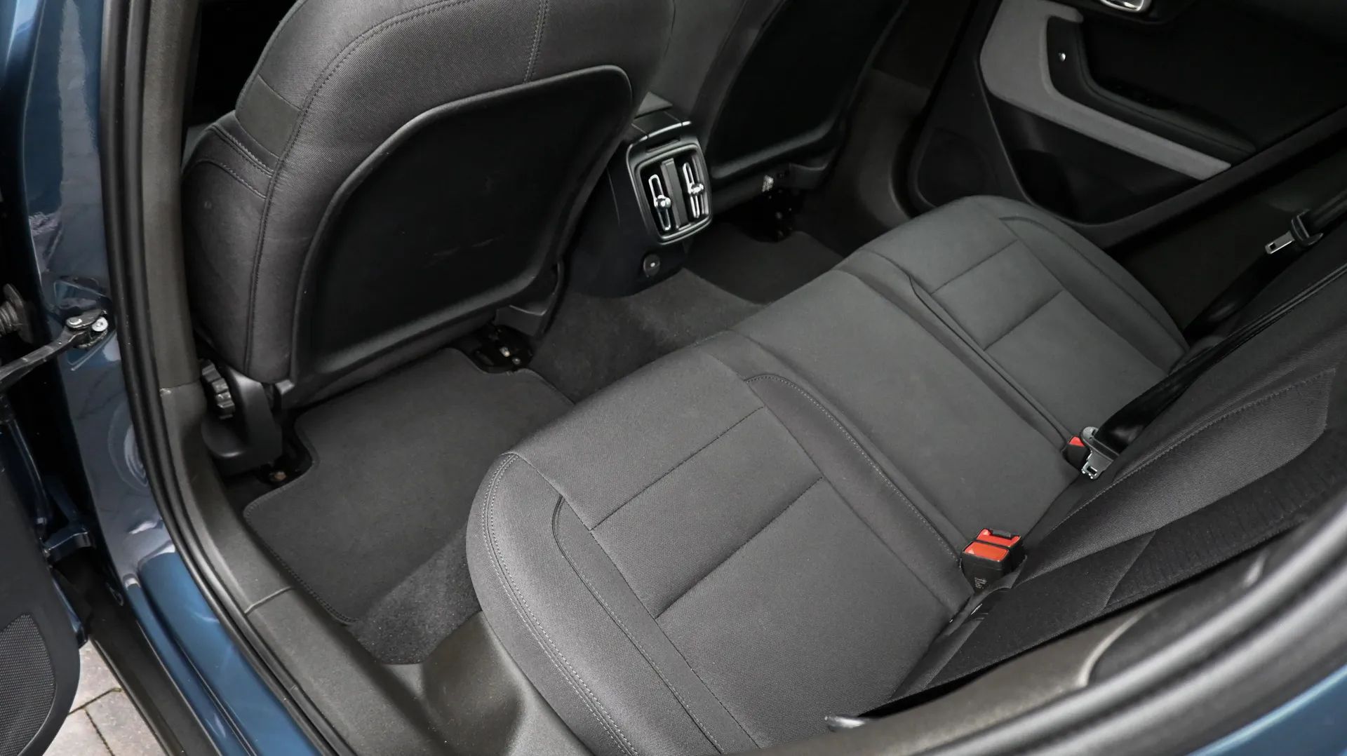 Polestar 2 SR 64kW - zdjęcie 28 | AUTOTOJA.PL