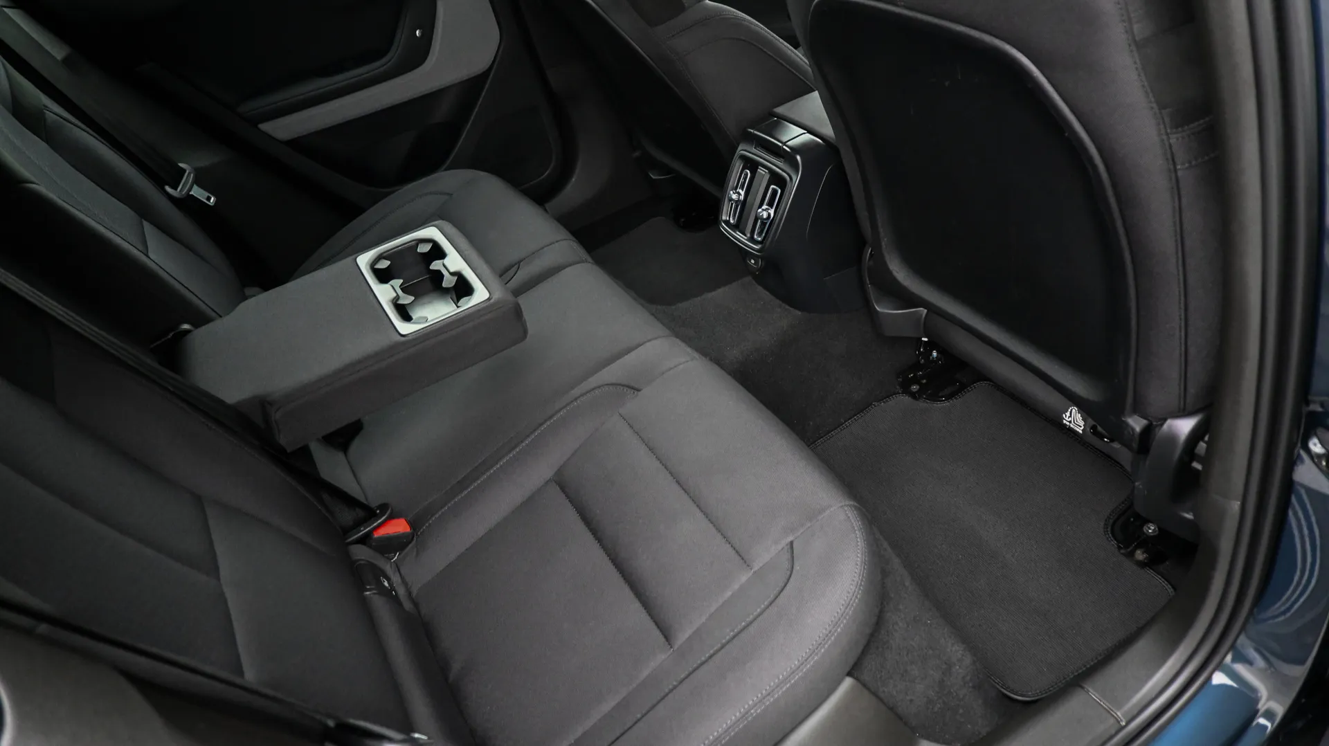 Polestar 2 SR 64kW - zdjęcie 32 | AUTOTOJA.PL