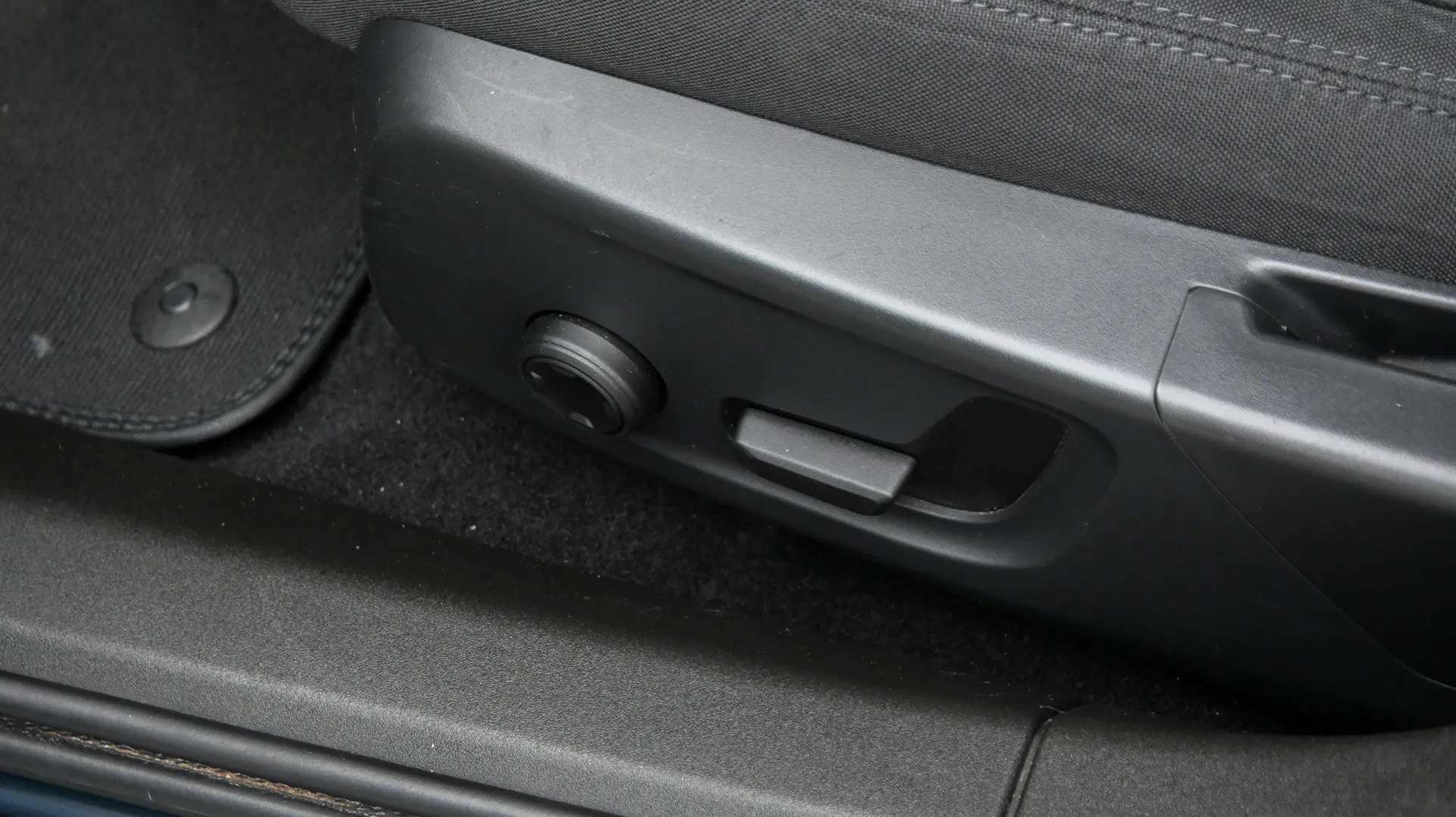 Polestar 2 SR 64kW - zdjęcie 37 | AUTOTOJA.PL