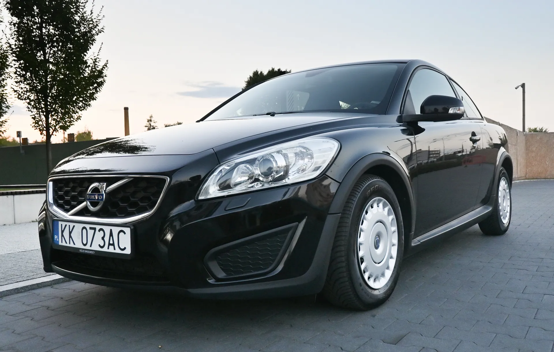 Volvo C30 D2 1.6D 115KM 2011 Czarny - widok ogłoszenia