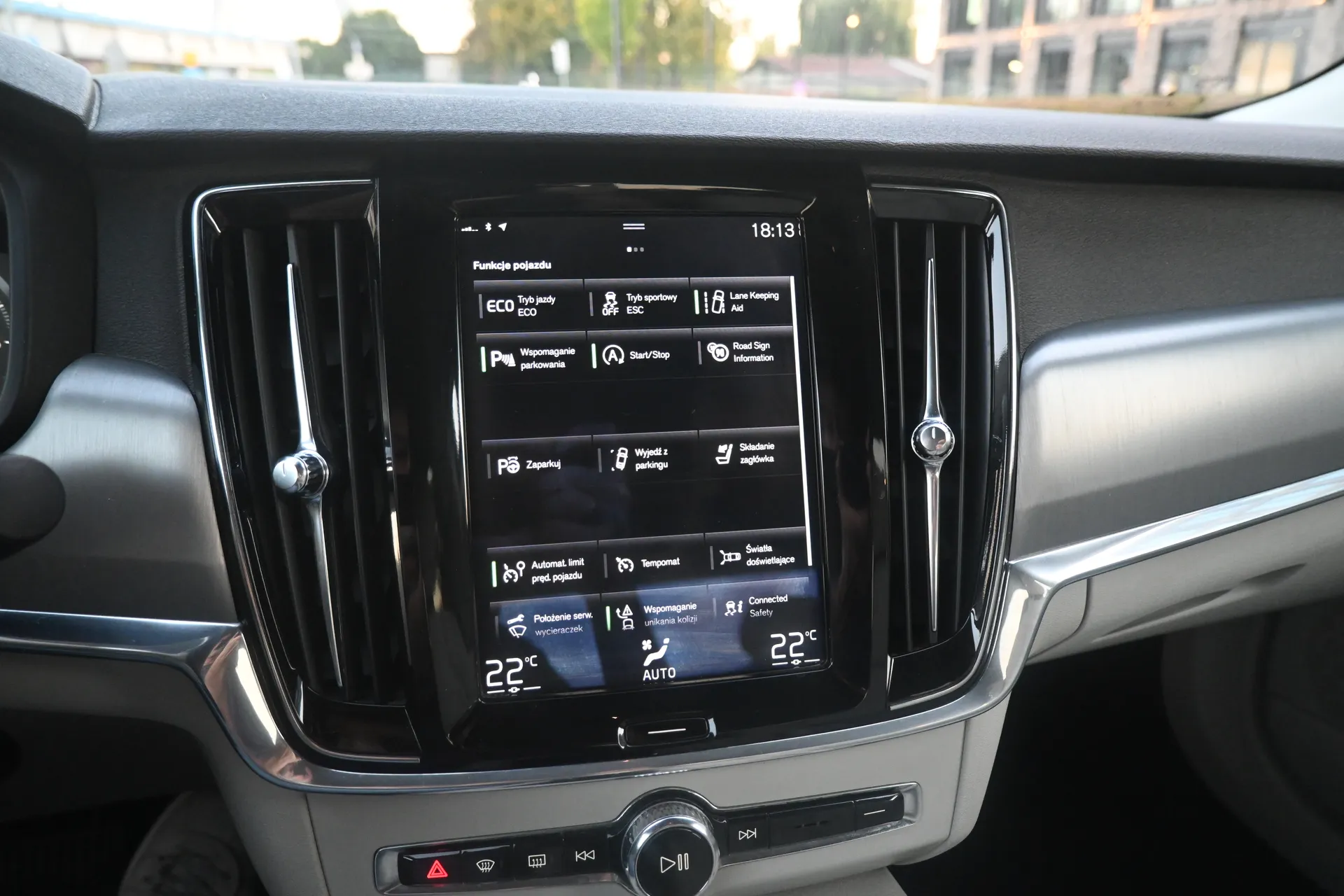 VOLVO  S90 D4 Momentum 2017 na sprzedaż - galeria zdjęć, zdjęcie 48 | AUTOTOJA Kraków