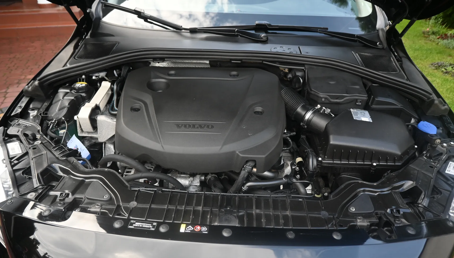 Volvo  V60 2.0 D2 Kinetic Automat 2016 na sprzedaż - galeria zdjęć, zdjęcie 23 | AUTOTOJA Kraków