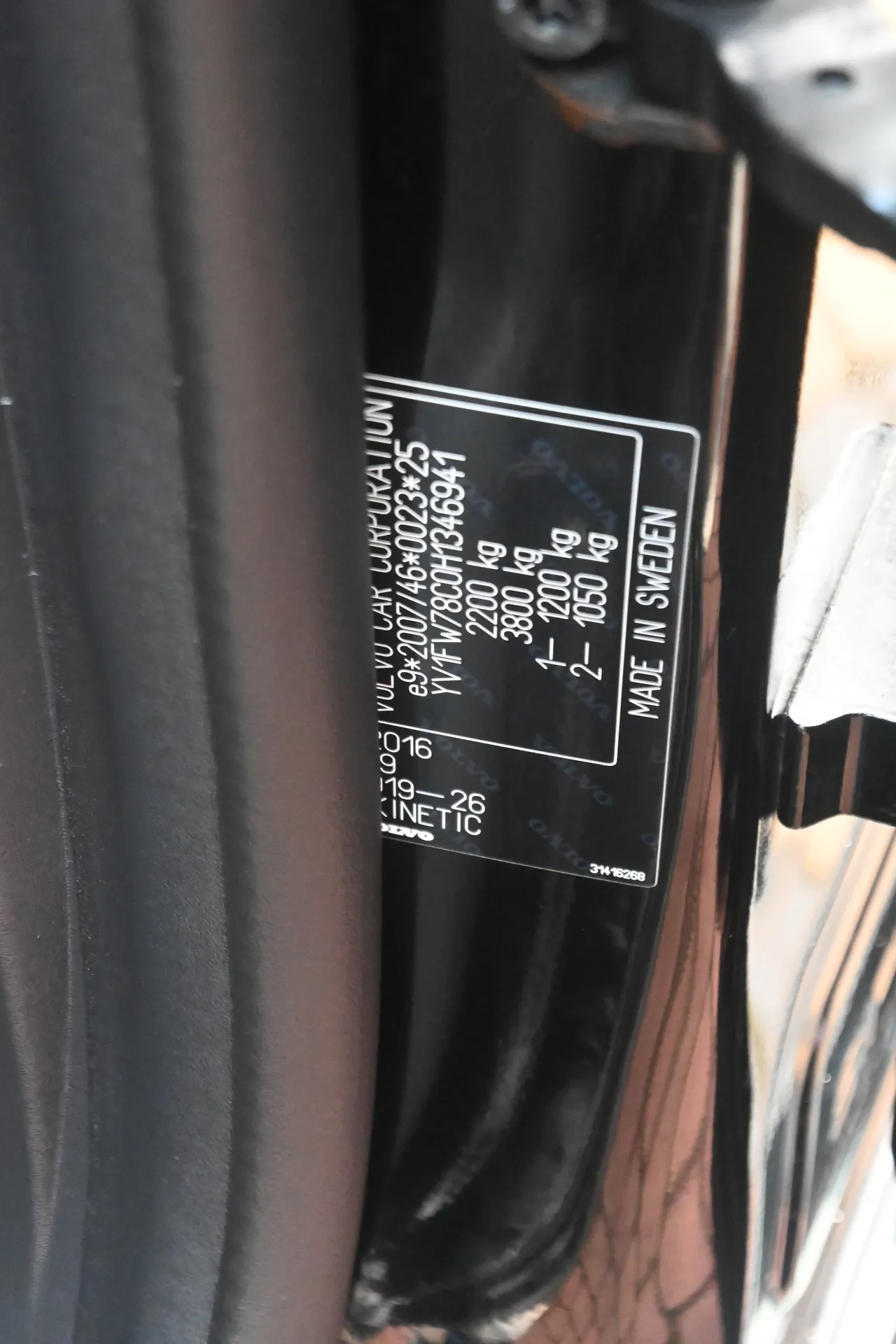 Volvo  V60 2.0 D2 Kinetic Automat 2016 na sprzedaż - galeria zdjęć, zdjęcie 28 | AUTOTOJA Kraków