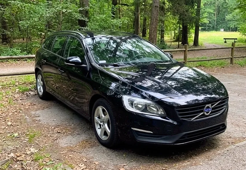 Volvo  V60 2.0 D2