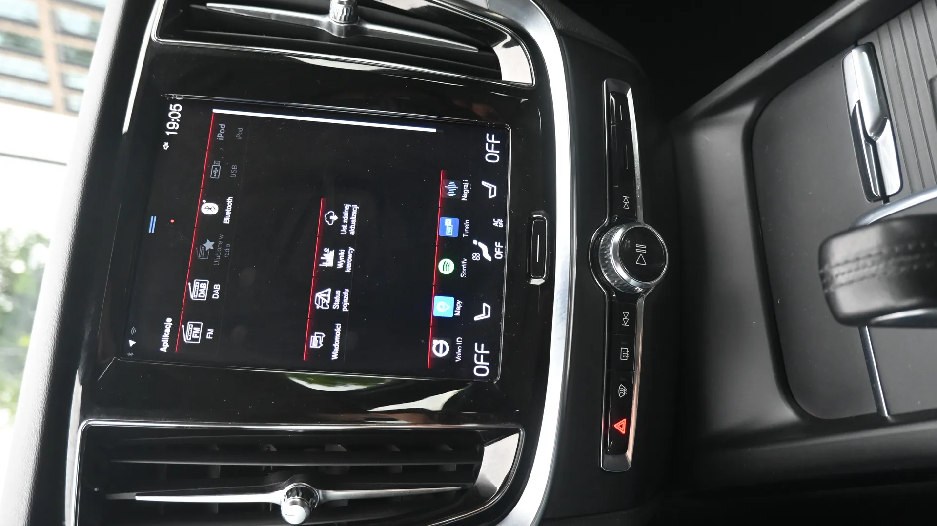Volvo V60 - zdjęcie 28 | AUTOTOJA.PL