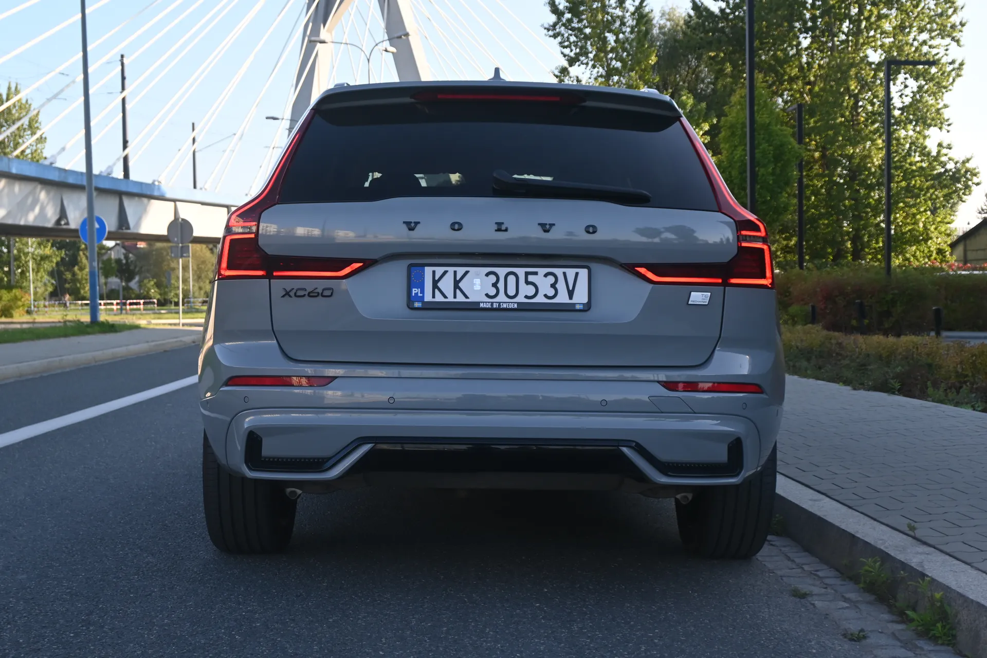 Volvo Xc60  T6 AWD Recherge  2023 na sprzedaż - wnętrze i deska rozdzielcza | Samochody używane Kraków