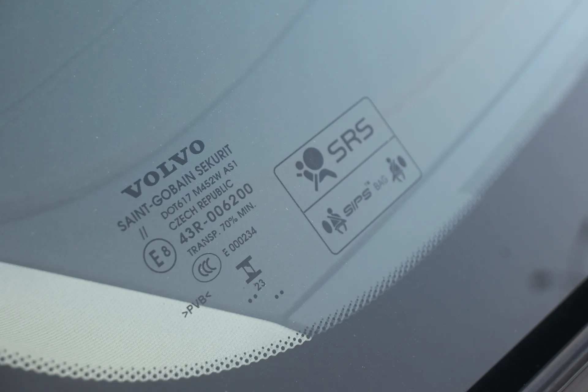 Volvo Xc60  T6 AWD Recherge  2023 na sprzedaż - galeria zdjęć, zdjęcie 14 | AUTOTOJA Kraków