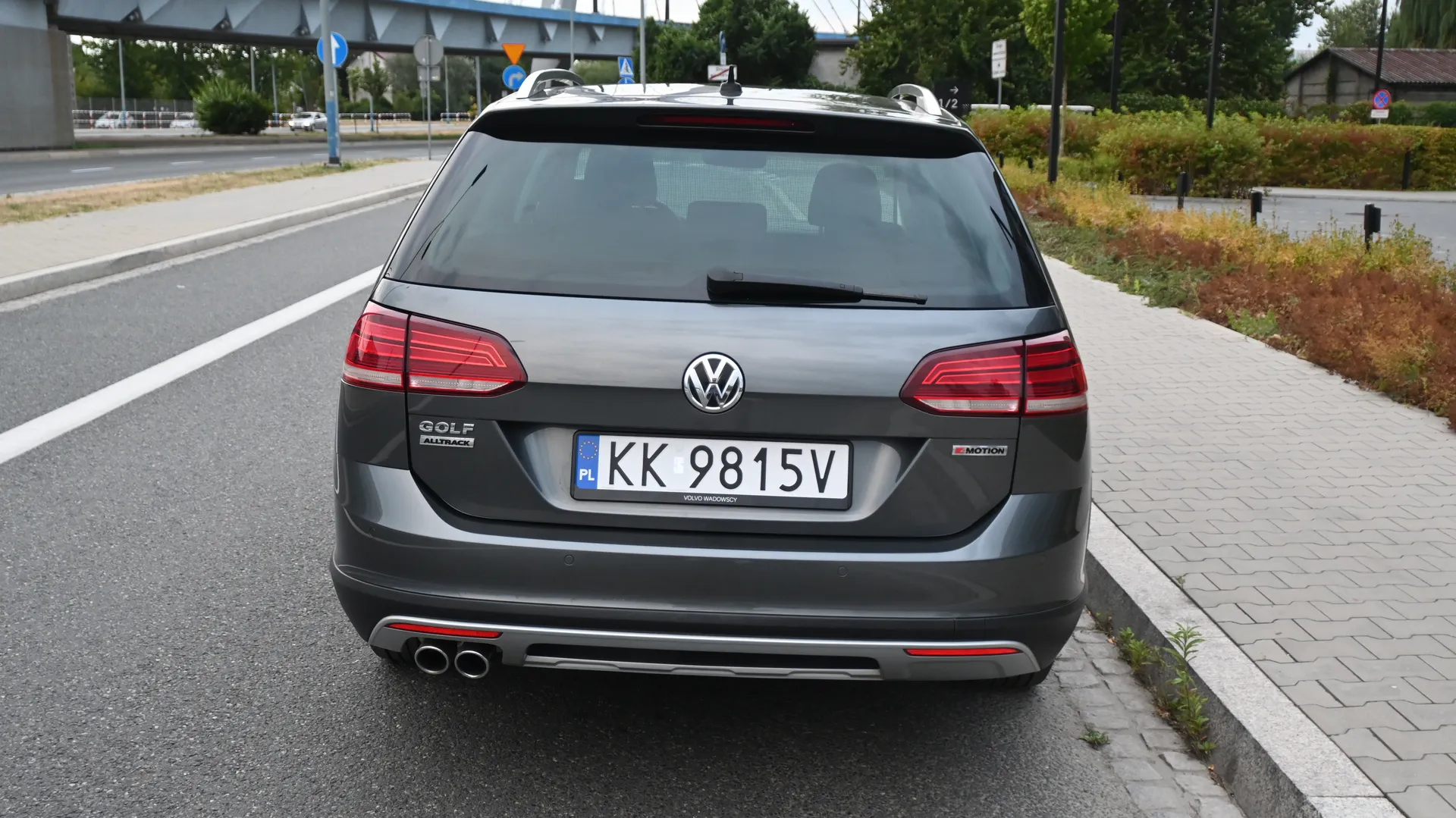 VW Golf VII Alltrack 2.0 TDI DSG 4Motion 2019 na sprzedaż - widok z przodu · Salon Kraków AUTOTOJA.PL